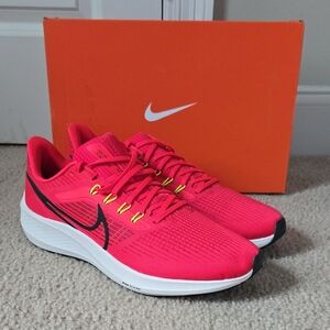 NWT Nike Air Zoom Pegasus 39 DH4071-600 Men's Athletic Shoes Siren Red Sz 12.5